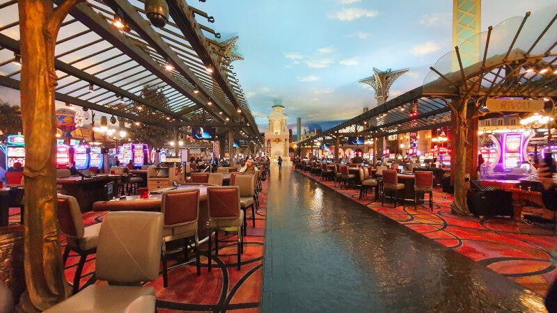 Cassino do Hotel Paris em Las Vegas – Super Viajantes.
