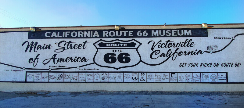 The California Route 66 Museum – Super Viajantes.