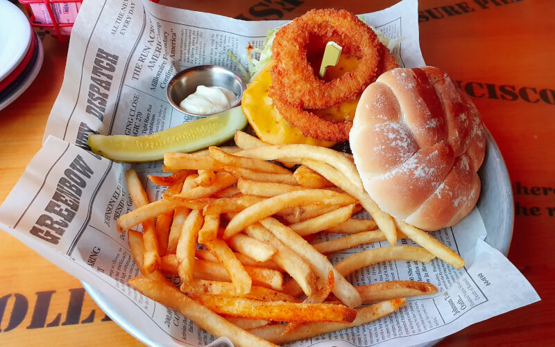 Restaurante Bubba Gump em Santa Monica – Super Viajantes. 