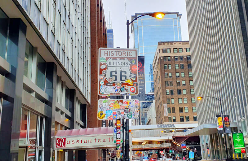 Historic Route 66 Begin Sign – Super Viajantes.